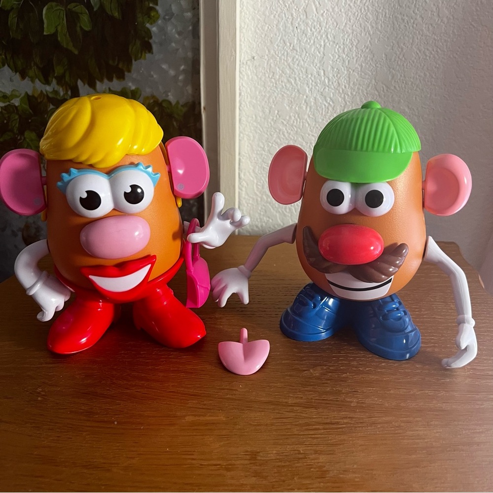 Mr. and Mrs. Potato Head Toy Set - Multicolor